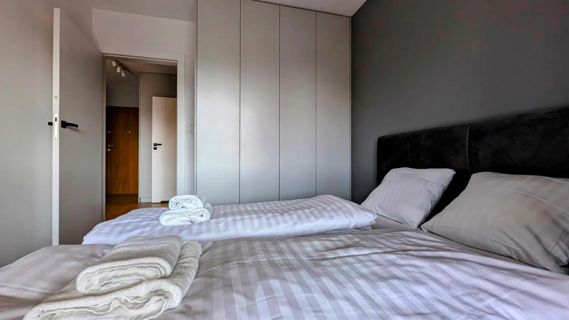 Apartment Zablocie 19A By Homeprime Krakow